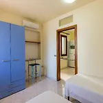 Lägenhet House Downtown Olbia
