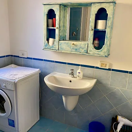 Holiday House Downtown *