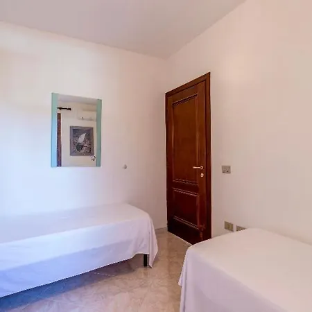 Holiday House Downtown Apartment *