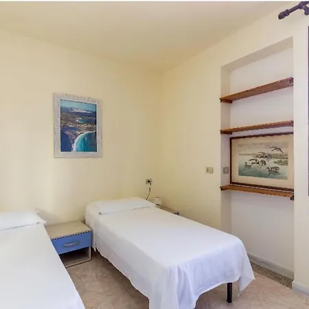 Holiday House Downtown *