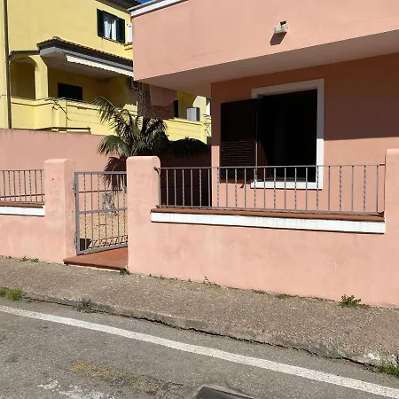 House Downtown Апартаменты